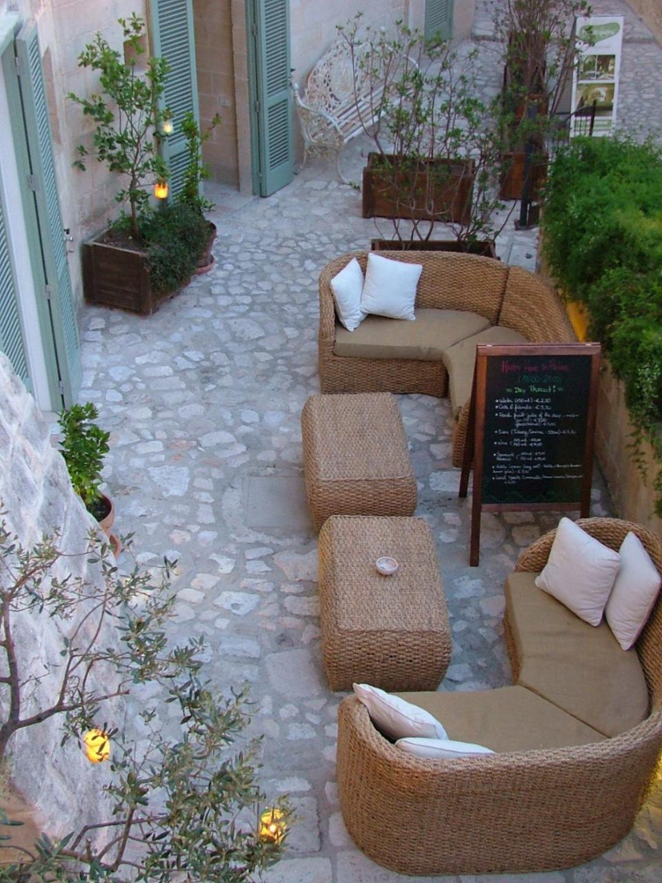 L'Hotel In Pietra Матера Екстериор снимка